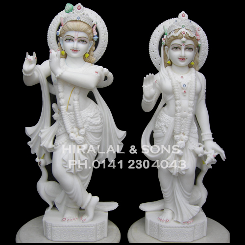 Radha Krishna Statue