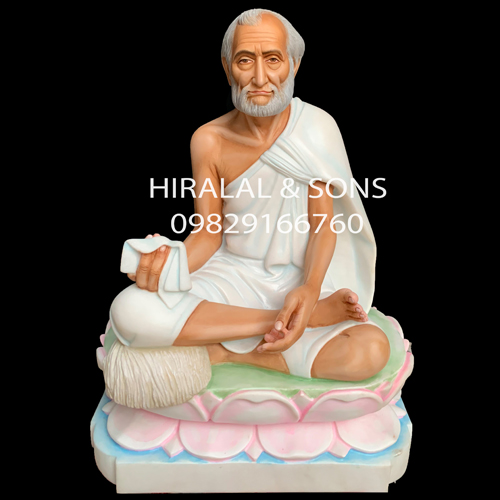 Rajendra Suri ji Maharaj Statue