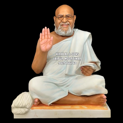 Jayant Sen Suri Ji Maharaj Statue